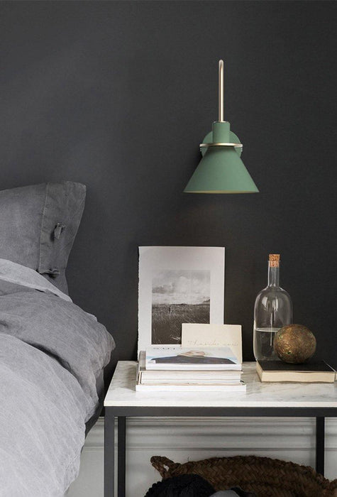 Nordic Metal Wall Sconce - DWHOME