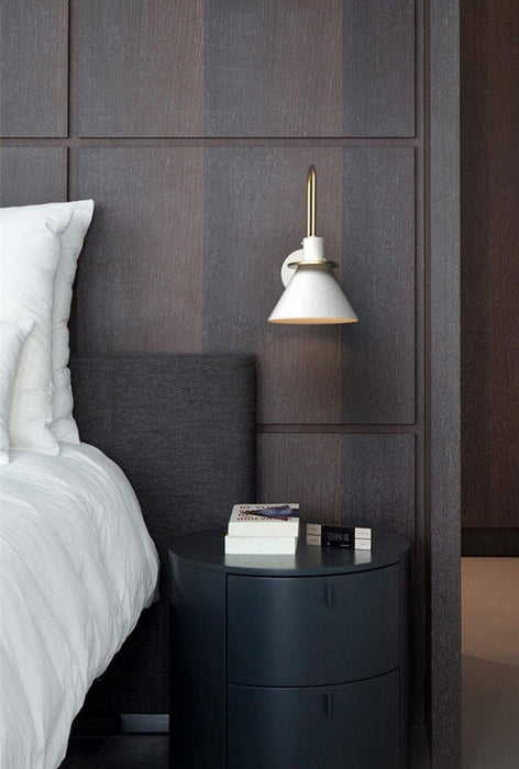 Nordic Metal Wall Sconce - DWHOME