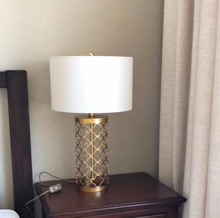 Openwork Metal Table Lamp - DWHOME