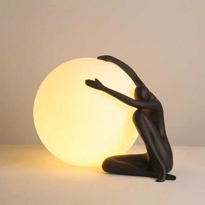 Humanoid Ball Holding Table Lamp - DWHOME