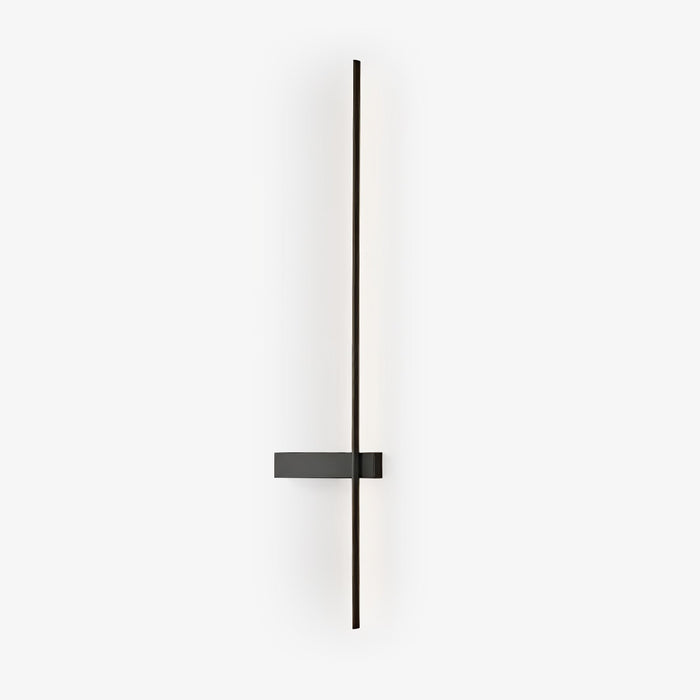 Adeline Linear Sconce - Vakkerlight
