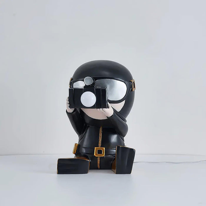 Adventurer Resin Table Lamp - DWHOME
