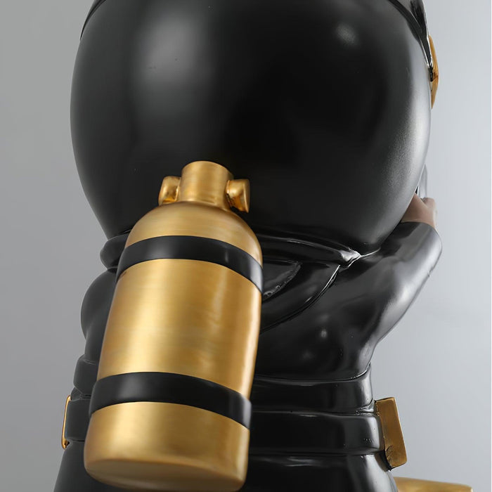 Adventurer Resin Table Lamp - DWHOME