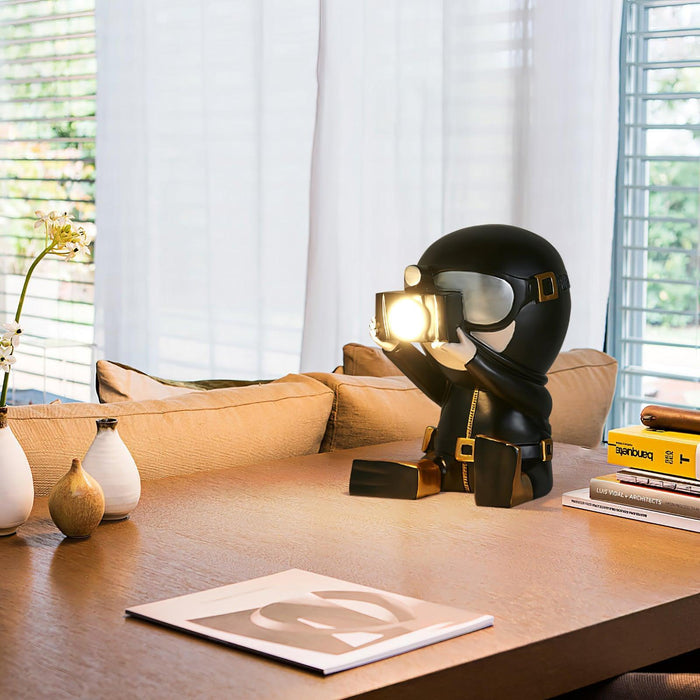 Adventurer Resin Table Lamp - DWHOME