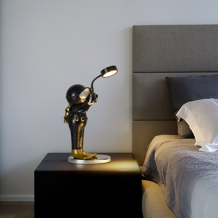 Adventurer Resin Table Lamp - DWHOME