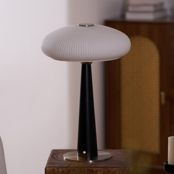 Aeruno Table Lamp - Vakkerlight
