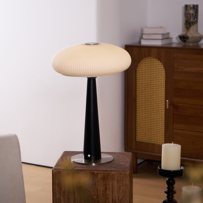 Aeruno Table Lamp - Vakkerlight