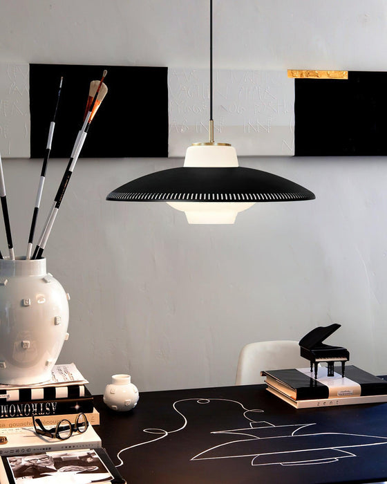 Alien Frisbee Pendant Lamp-DWHOME