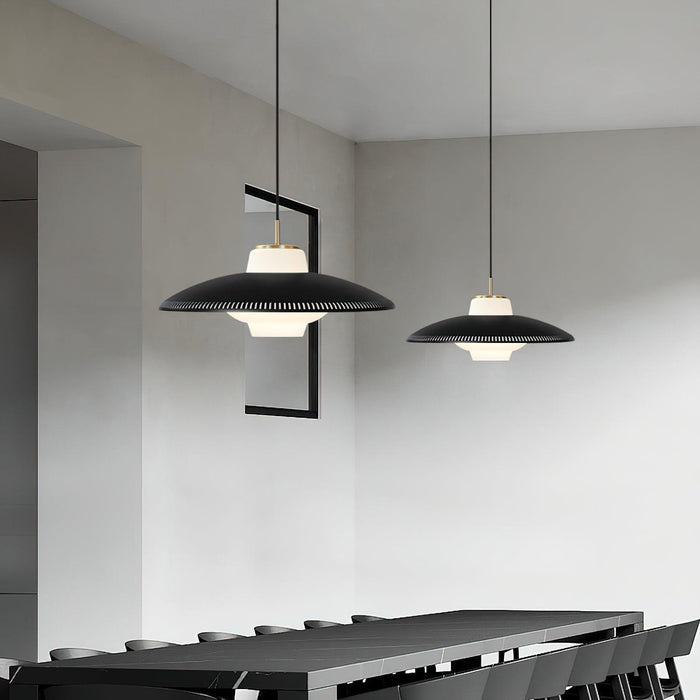 Alien Frisbee Pendant Lamp-DWHOME