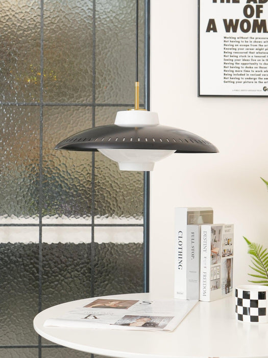 Alien Frisbee Pendant Lamp-DWHOME