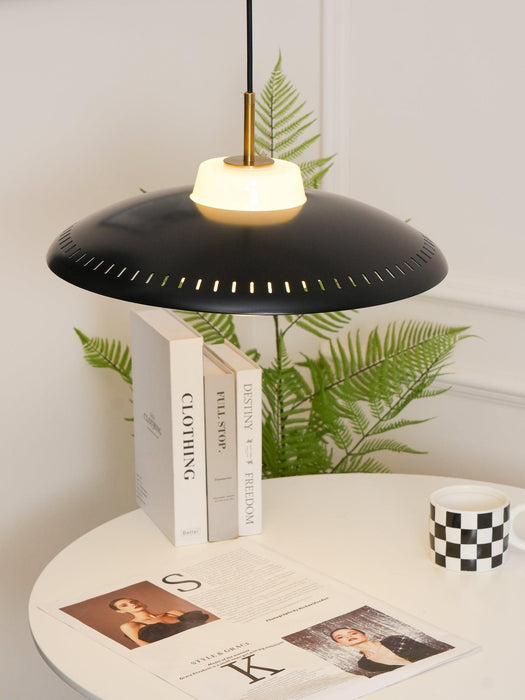 Alien Frisbee Pendant Lamp-DWHOME