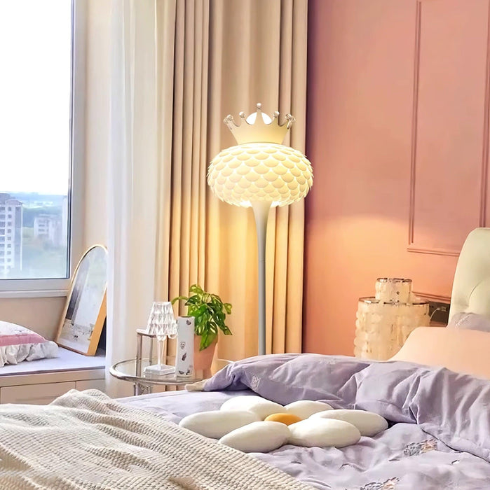 Aluvia Crown Floor Lamp-DWHOME