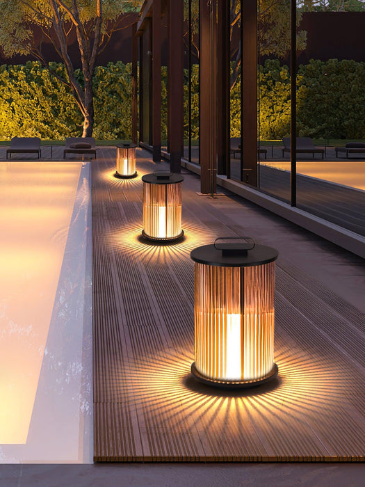 Lantern Garden Solar Outdoor Light-DWHOME