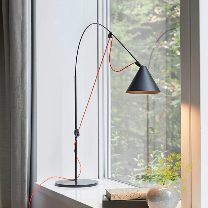 Ensure Black Table Lamp - DWHOME