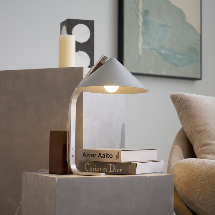 Arclune Desk Lamp-DWHOME