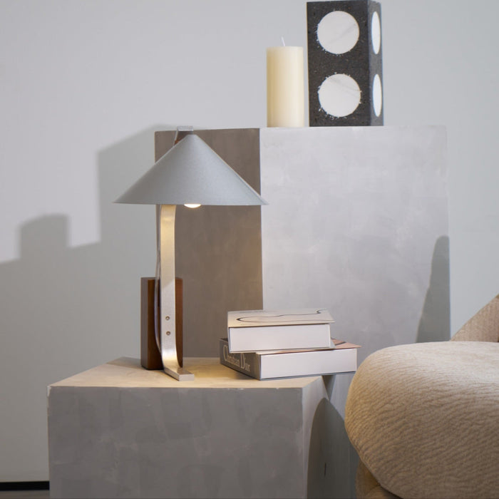 Arclune Desk Lamp-DWHOME