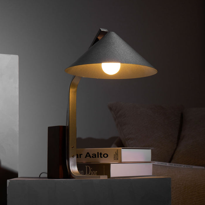 Arclune Desk Lamp-DWHOME