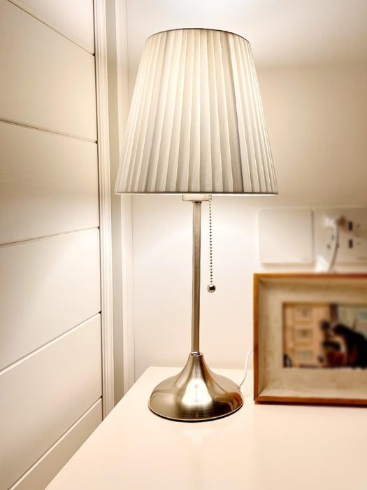 Arstid Table Lamp - DWHOME