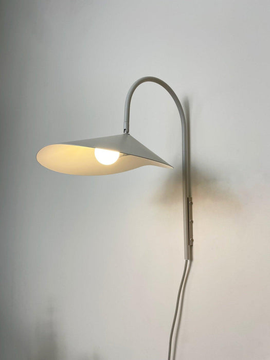 Arum Swivel Wall Lamp-DWHOME
