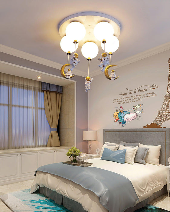 Astronaut Glossy Balloon Ceiling Lamp-DWHOME