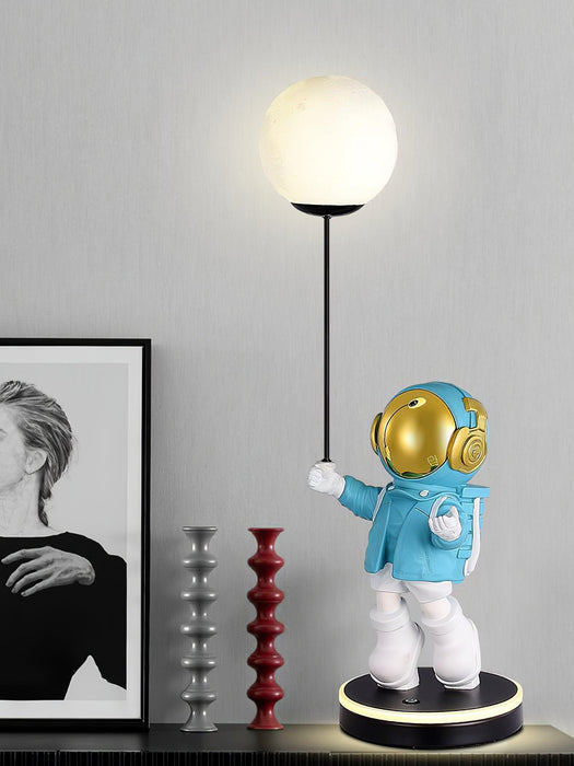 Astronaut and Planet Lamp-DWHOME