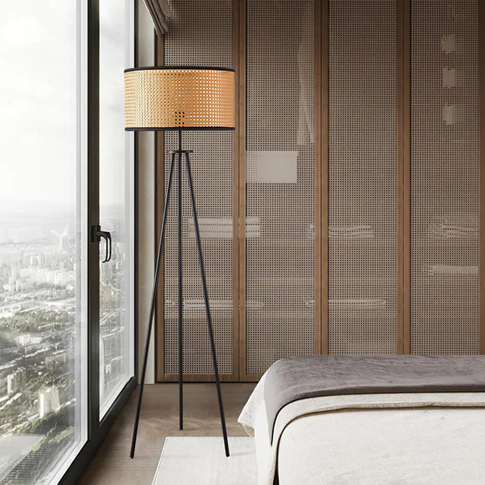Aubrey Floor Lamp-DWHOME