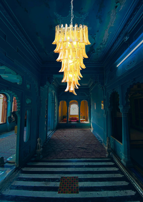 Petals Spiral Murano Amber Chandelier-DWHOME