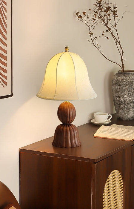 Bellora Vintage Table Lamp-DWHOME