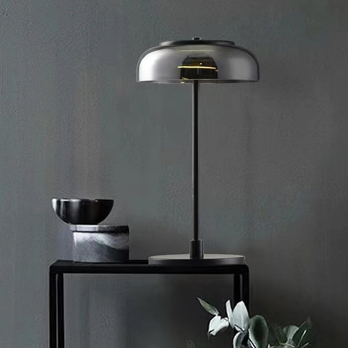 Solara Table Lamp - DWHOME