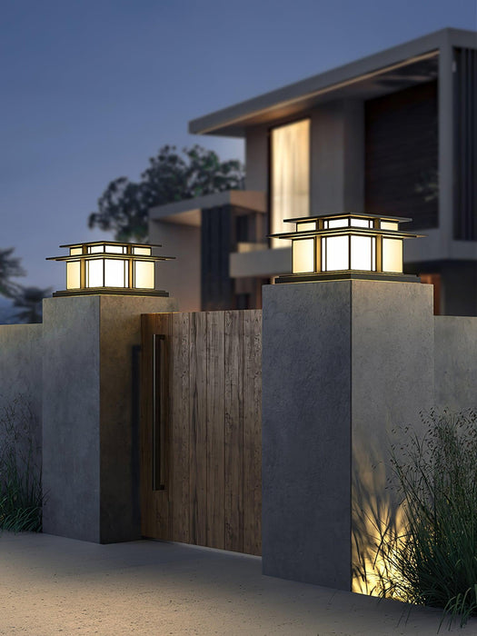 Boilyn Pillar Outdoor Light-DWHOME