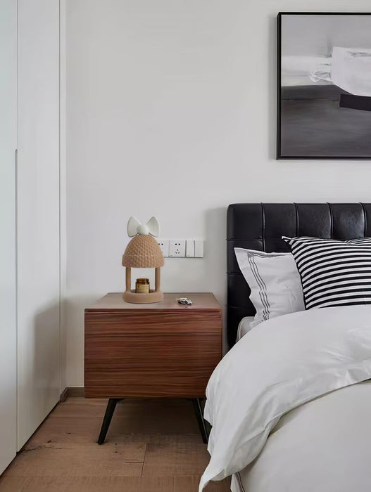 Bow Tie Hat Table Lamp - DWHOME