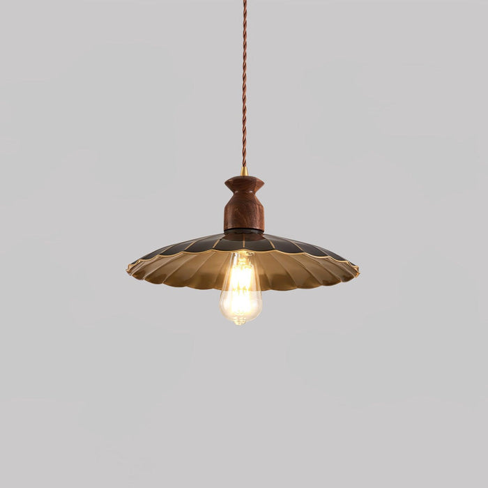 Brass Crest Pendant Light-DWHOME