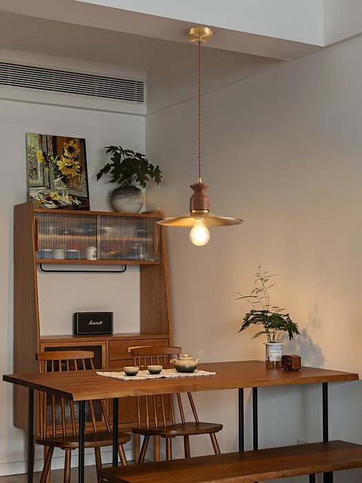 Brass Crest Pendant Light-DWHOME