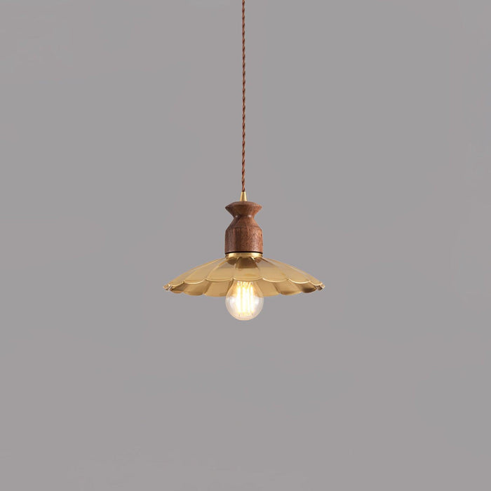 Brass Crest Pendant Light-DWHOME