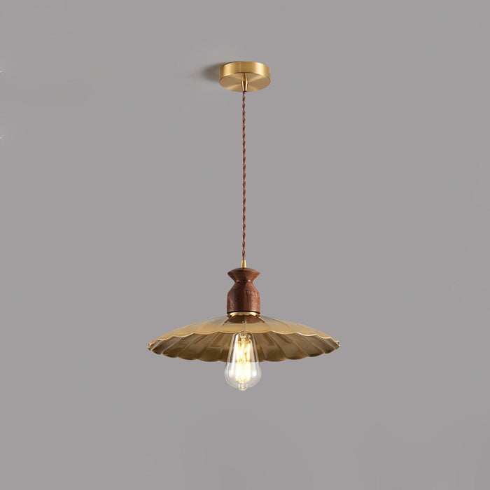 Brass Crest Pendant Light-DWHOME