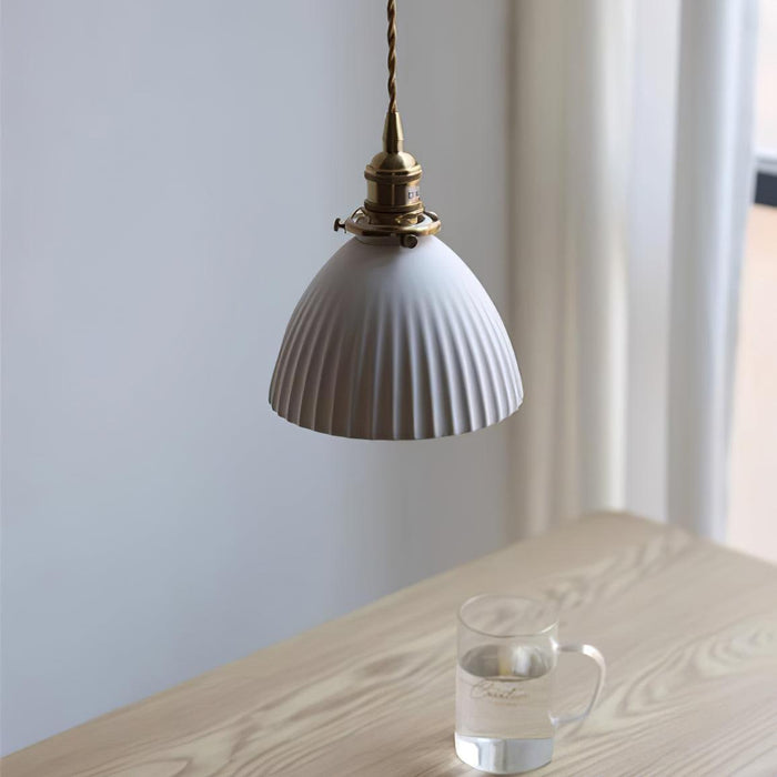 Brass Pleated Ceramic Pendant Lamp-DWHOME