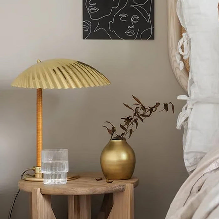 Brass Shell Table Lamp - DWHOME