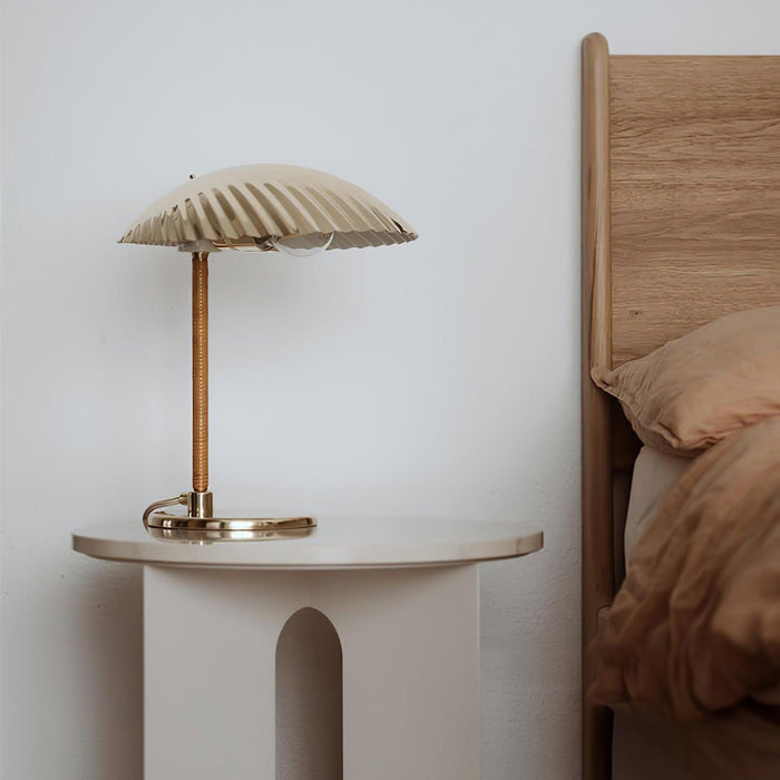 Brass Shell Table Lamp - DWHOME