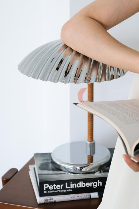 Brass Shell Table Lamp - DWHOME