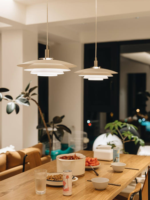 Bretagne Pendant Light-DWHOME