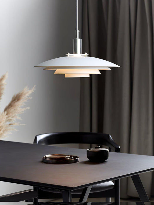 Bretagne Pendant Light-DWHOME