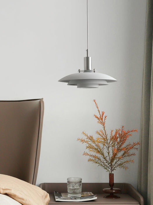 Bretagne Pendant Light-DWHOME