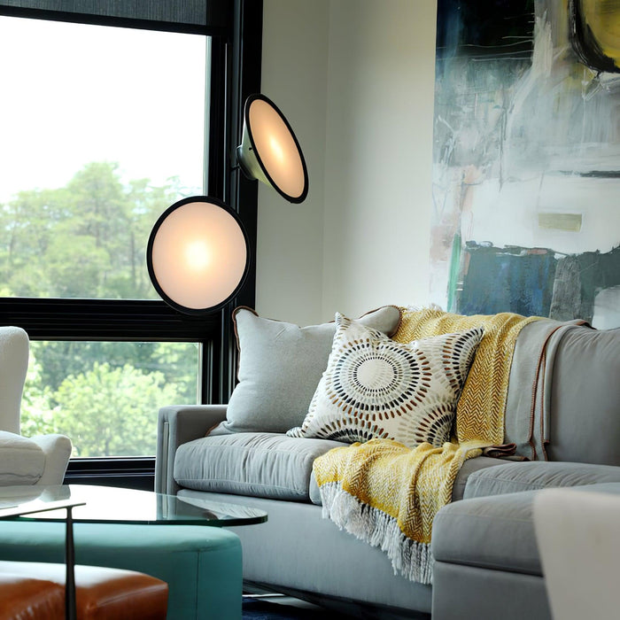 Bulat Floor Lamp - DWHOME