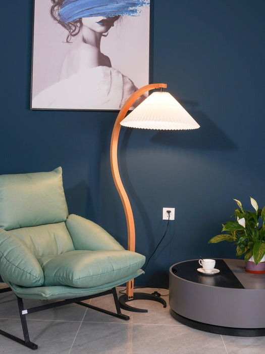 Caprani Floor Lamp-DWHOME