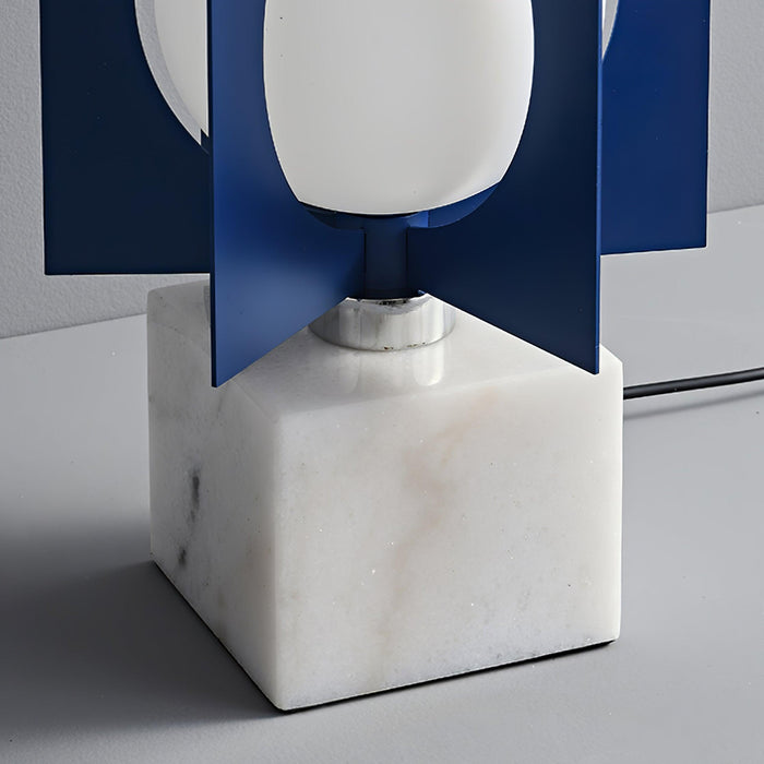 Lampe sur pied Cascade Tower - DWHOME