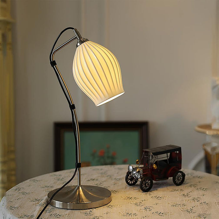 Ceramic Ribbed Table Lamp - DWHOME
