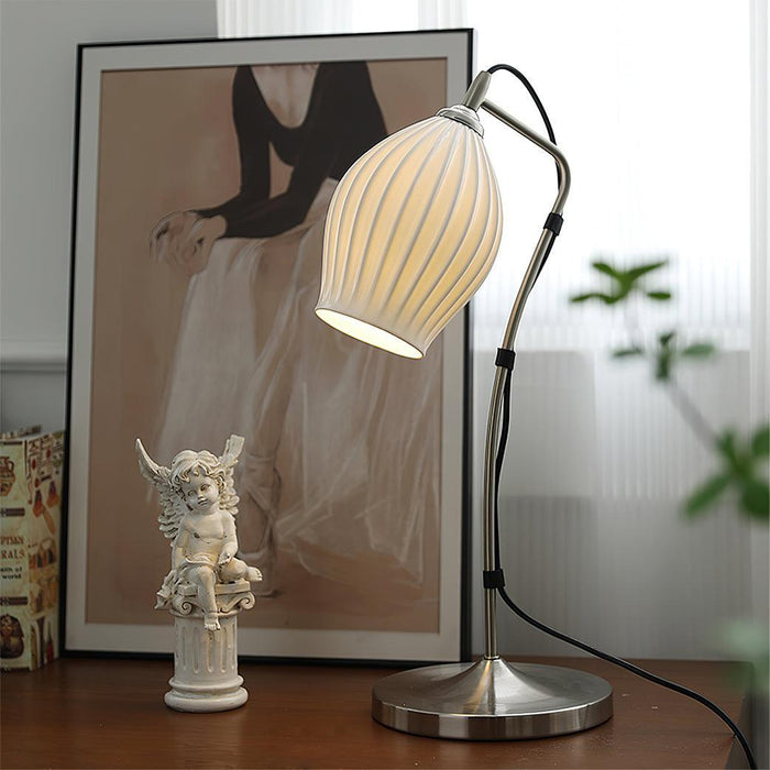 Ceramic Ribbed Table Lamp - DWHOME