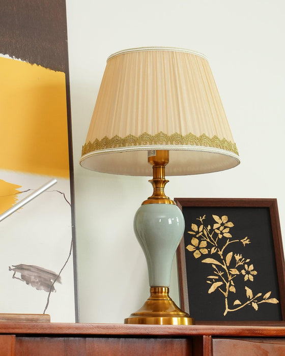 Chaslyn Desk Lamp - DWHOME