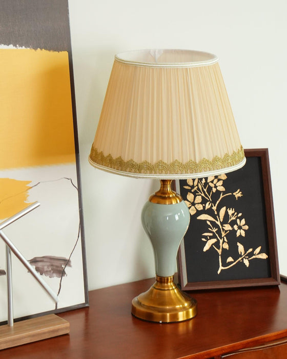 Chaslyn Desk Lamp - DWHOME