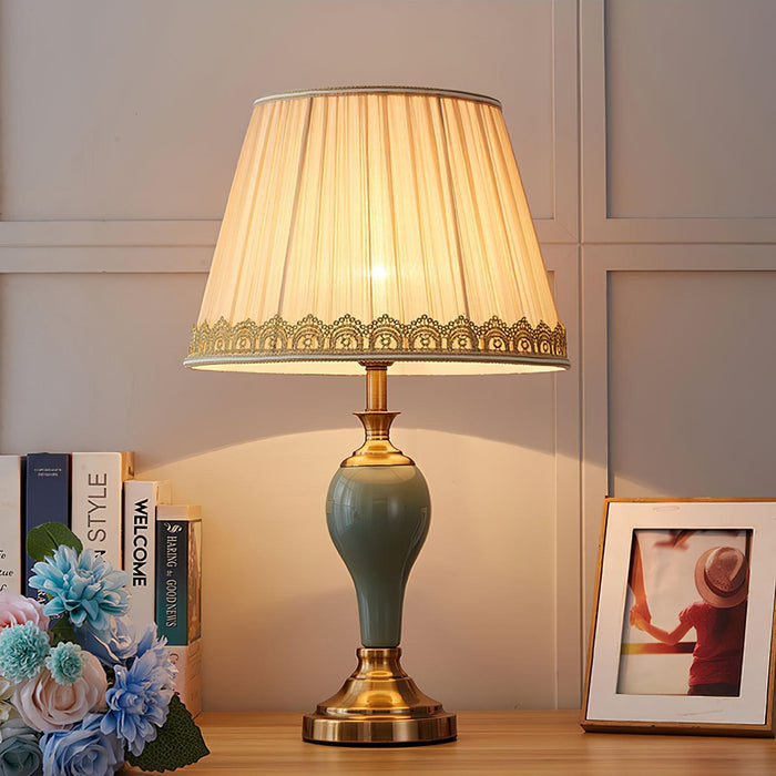 Chaslyn Desk Lamp - DWHOME